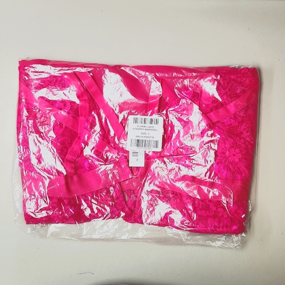❤️NWT VINTAGE TORRID LINGERIE FLORAL LACE WIRELESS STRAPPY BABYDOLL- SHEER PLUS - Picture 4 of 9